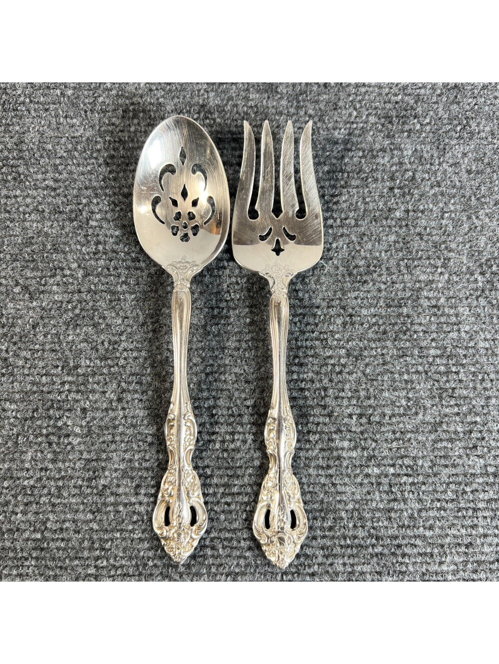 Oneida Cube Mark Michelangelo Stainless Serving Spoon & Fork  Set